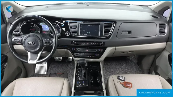 KIA CARNIVAL 9-SEATER PRESTIGE
