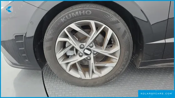 HYUNDAI SONATA 2.0