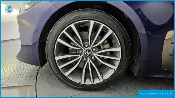 KIA STINGER 2.0 TURBO 2WD
