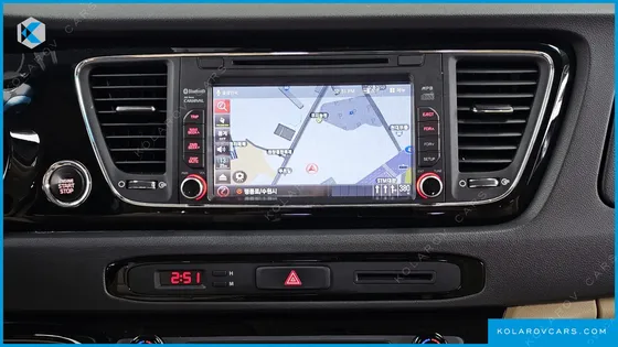 KIA CARNIVAL 9-SEATER PRESTIGE
