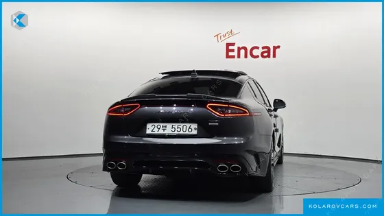 KIA STINGER 2.0 TURBO AWD