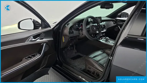 KIA STINGER 2.0 TURBO AWD