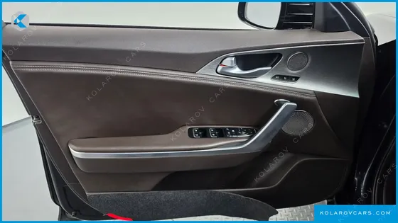 KIA STINGER 2.0 TURBO AWD