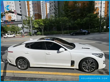 KIA STINGER 2.0 TURBO 2WD