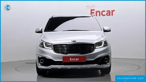 KIA CARNIVAL 9-SEATER PRESTIGE