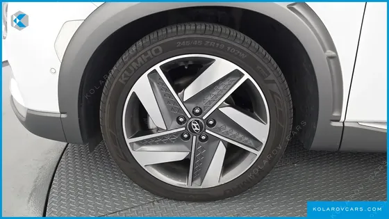 HYUNDAI NEXO PREMIUM