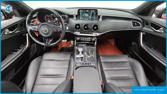 KIA STINGER 2.0 TURBO AWD