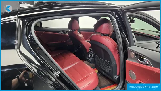 KIA STINGER 2.0 TURBO AWD