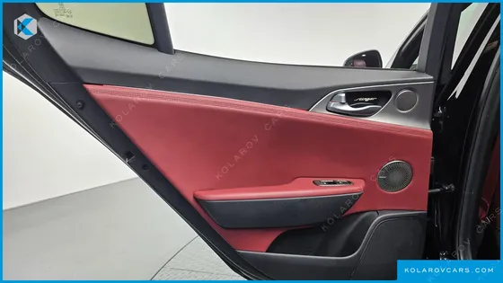 KIA STINGER 2.0 TURBO AWD
