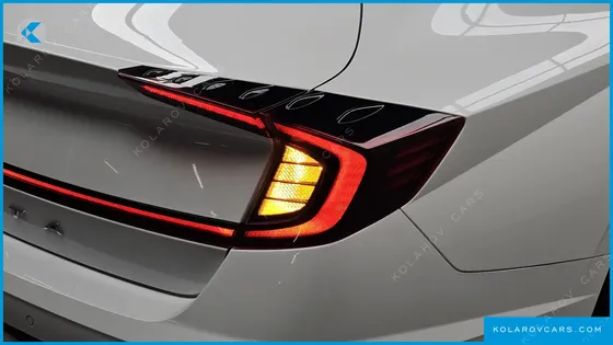 HYUNDAI SONATA 2.0