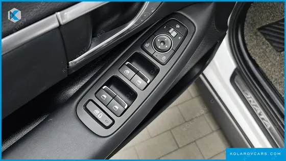 HYUNDAI SONATA 2.0
