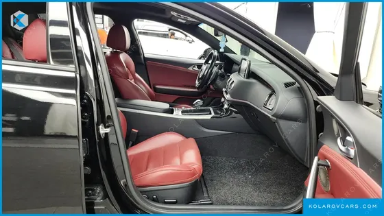 KIA STINGER 3.3 TURBO AWD