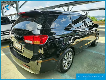 KIA CARNIVAL 9-SEATER PRESTIGE