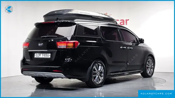 KIA CARNIVAL 9-SEATER NOBLESSE