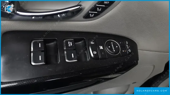 KIA CARNIVAL 9-SEATER NOBLESSE