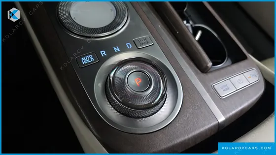GENESIS G80 GASOLINE 2.5 TURBO 2WD