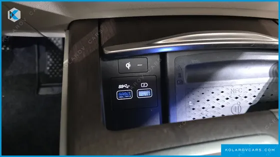 GENESIS G80 GASOLINE 2.5 TURBO 2WD