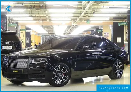 ROLLS ROYCE GHOST 6.7 V12 BLACK BADGE