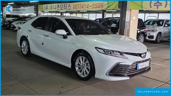 TOYOTA CAMRY 2.5 LE HYBRID