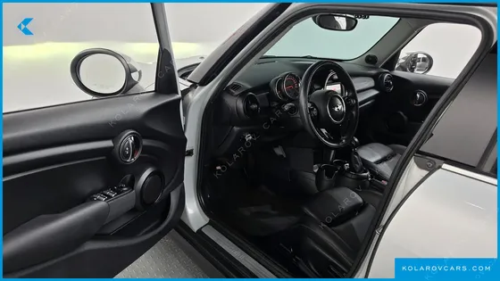 MINI COOPER 5DOOR MID