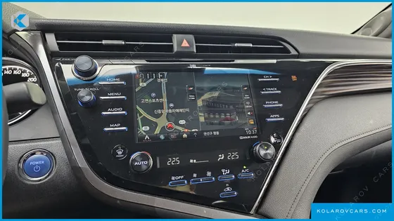 TOYOTA CAMRY 2.5 XLE HYBRID