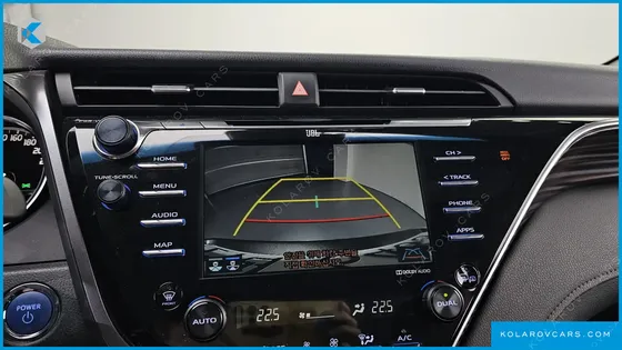 TOYOTA CAMRY 2.5 XLE HYBRID