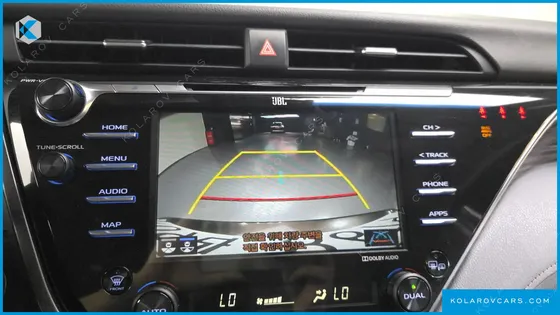 TOYOTA CAMRY 2.5 XLE HYBRID