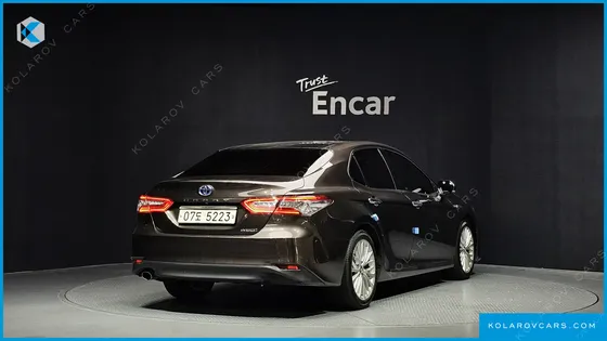 TOYOTA CAMRY 2.5 XLE HYBRID