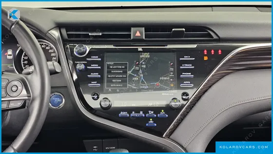TOYOTA CAMRY 2.5 XLE HYBRID