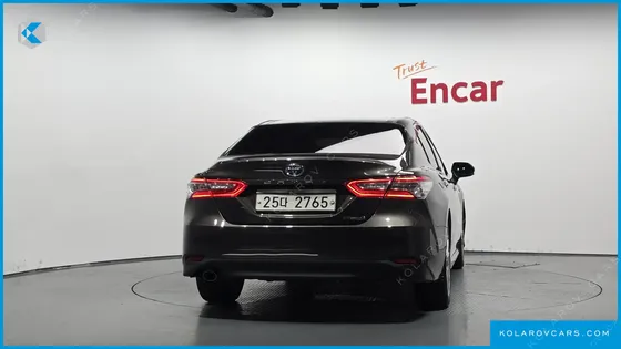 TOYOTA CAMRY 2.5 XLE HYBRID