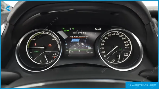 TOYOTA CAMRY 2.5 XLE HYBRID