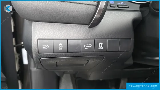 TOYOTA CAMRY 2.5 XLE HYBRID