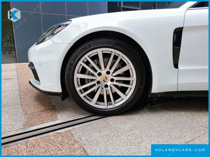 PORSCHE PANAMERA 3.0 AWD