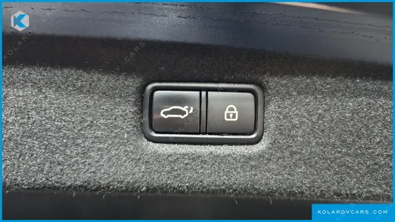 GENESIS G90 3.8 AWD