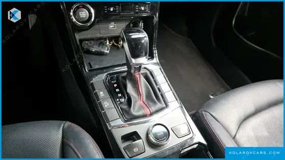 KGM - SSANGYONG KORANDO GASOLINE 1.5 2WD R-PLUS