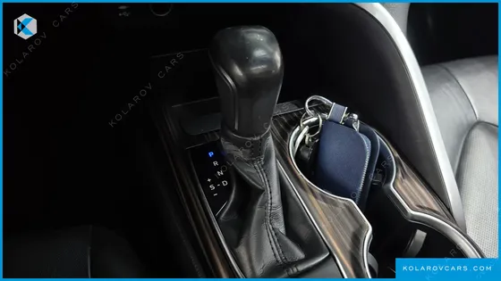 TOYOTA CAMRY 2.5