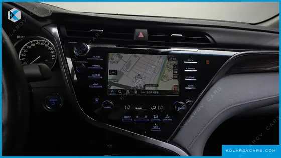 TOYOTA CAMRY 2.5 LE HYBRID