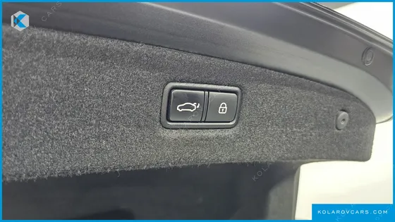 GENESIS G90 3.8 AWD