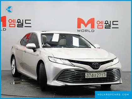 TOYOTA CAMRY 2.5 XLE HYBRID