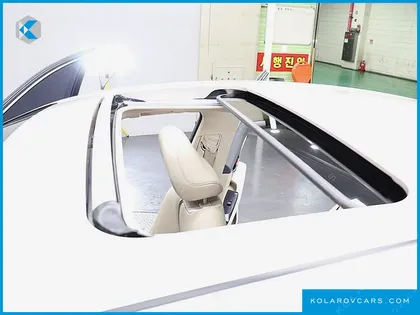 TOYOTA CAMRY 2.5 XLE HYBRID