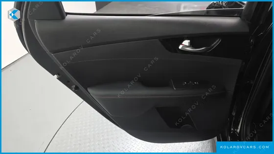 KIA K3 1.6 TURBO GT 5DOOR