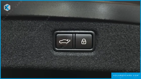 GENESIS G90 3.8 AWD