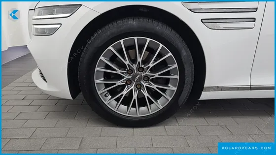 GENESIS G80 DIESEL 2.2 2WD
