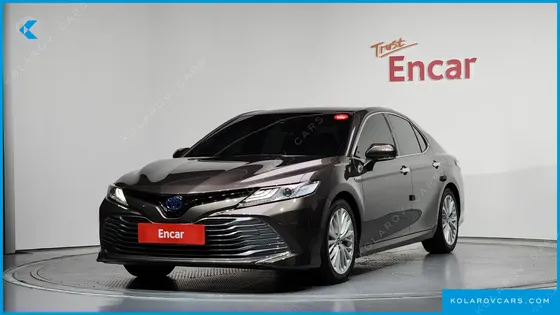 TOYOTA CAMRY 2.5 XLE HYBRID
