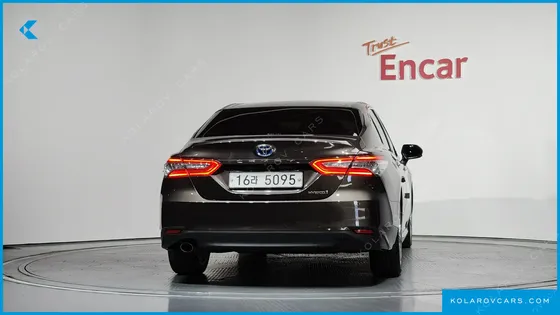TOYOTA CAMRY 2.5 XLE HYBRID