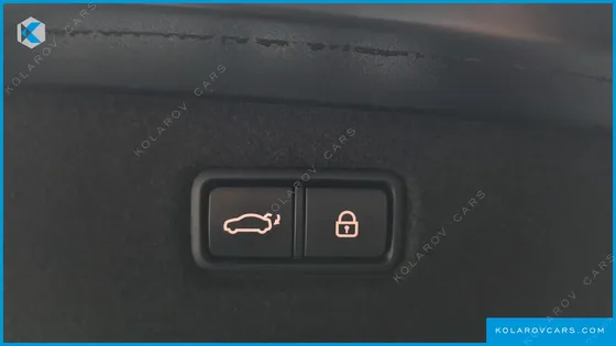 GENESIS G90 5.0 AWD