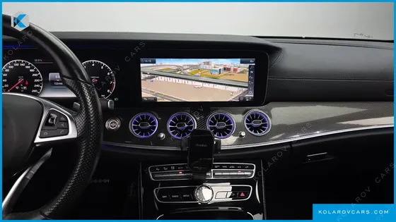 MERCEDES E-CLASS E300 4MATIC AMG LINE