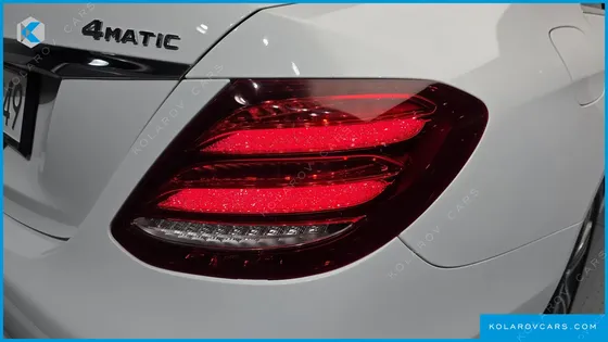 MERCEDES E-CLASS E300 AVANTGARDE