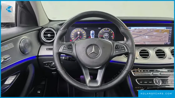 MERCEDES E-CLASS E300 AMG LINE