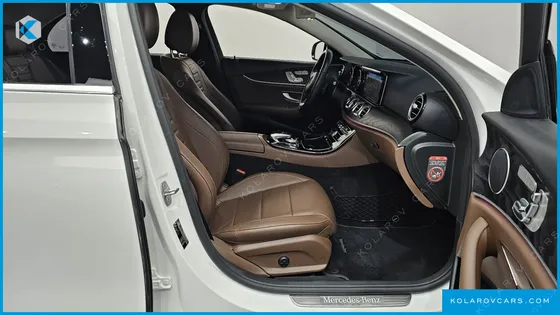 MERCEDES E-CLASS E200 AVANTGARDE